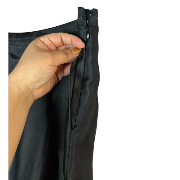 St. John Evening Black 100% Silk Midi Flowy Lined Skirt Side Zipper Size 12 - Picture 5 of 12